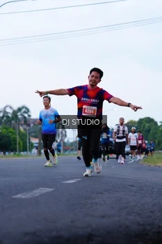 Runner Photo 4847154