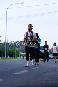 Runner Photo 4847306