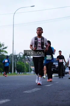 Runner Photo 4847333