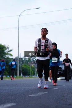 Runner Photo 4847344