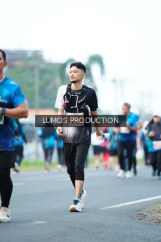 Runner Photo 4847348