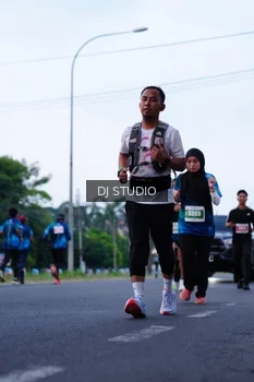 Runner Photo 4847349