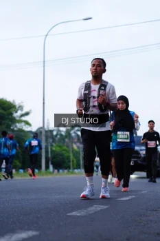 Runner Photo 4847350