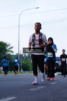Runner Photo 4847361