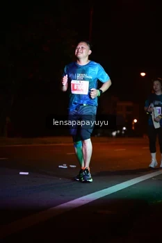 Runner Photo 4847477