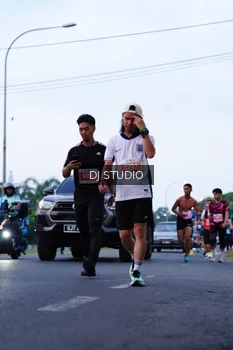 Runner Photo 4847495