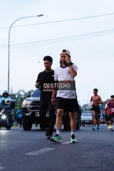 Runner Photo 4847513