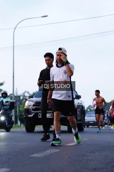 Runner Photo 4847539