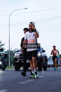 Runner Photo 4847541
