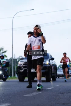 Runner Photo 4847543