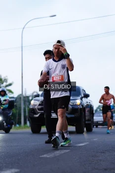 Runner Photo 4847551