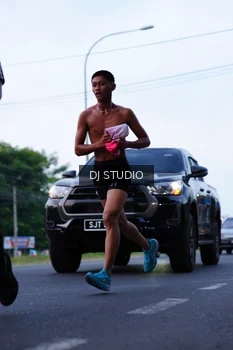 Runner Photo 4847592