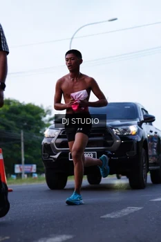 Runner Photo 4847595