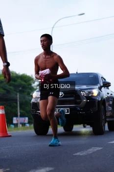 Runner Photo 4847610
