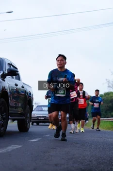 Runner Photo 4847611