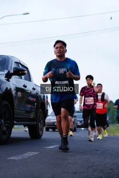 Runner Photo 4847652