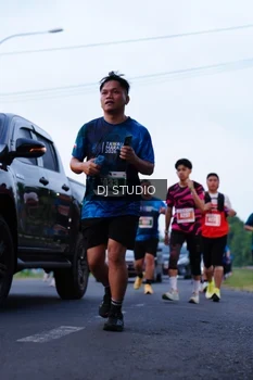 Runner Photo 4847673
