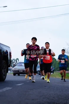 Runner Photo 4847690