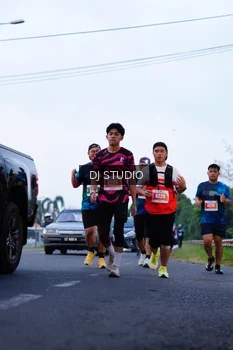 Runner Photo 4847692