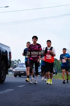 Runner Photo 4847705
