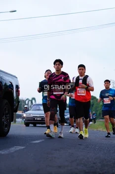 Runner Photo 4847711
