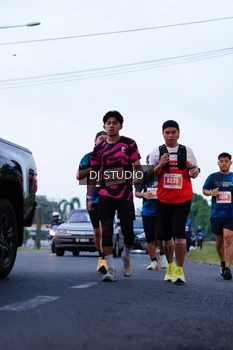 Runner Photo 4847733