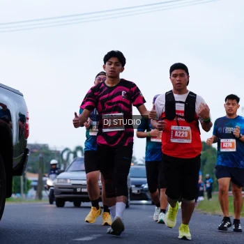 Runner Photo 4847746