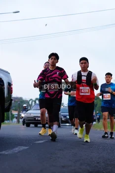 Runner Photo 4847747