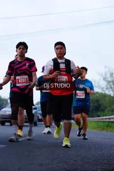 Runner Photo 4847753