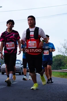 Runner Photo 4847796