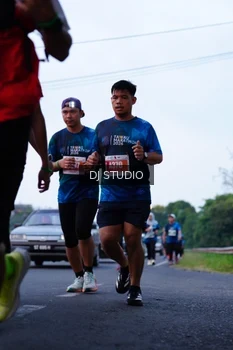 Runner Photo 4847818