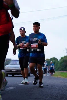 Runner Photo 4847821