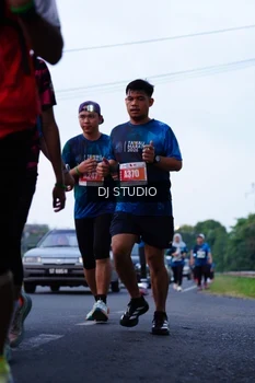 Runner Photo 4847824