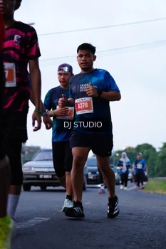 Runner Photo 4847831