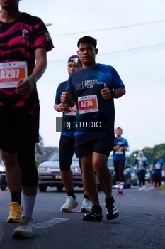 Runner Photo 4847843