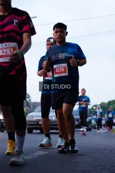Runner Photo 4847855