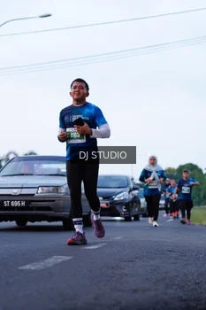 Runner Photo 4847864