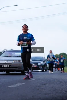 Runner Photo 4847873