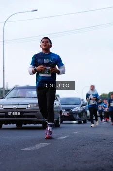 Runner Photo 4847879
