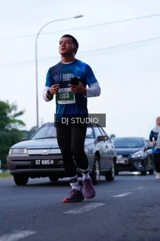 Runner Photo 4847912