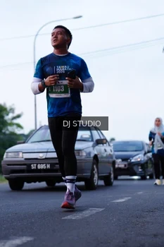 Runner Photo 4847925