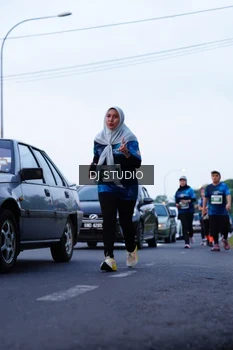 Runner Photo 4847956