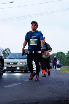 Runner Photo 4848176