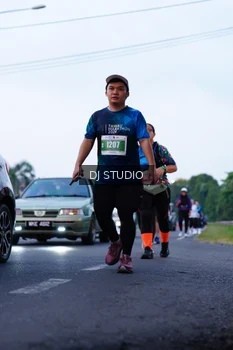 Runner Photo 4848219