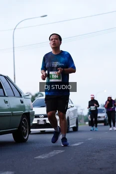 Runner Photo 4848343