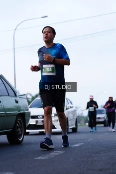 Runner Photo 4848350