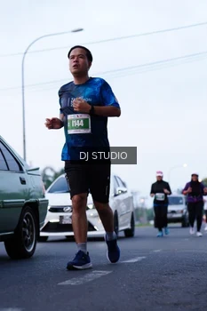 Runner Photo 4848359