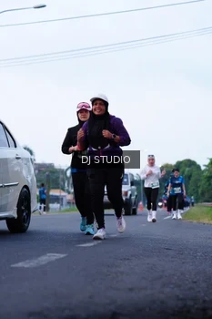 Runner Photo 4848372
