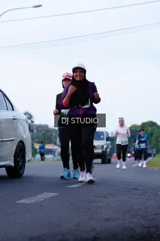 Runner Photo 4848386