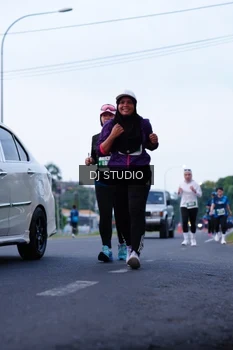 Runner Photo 4848396